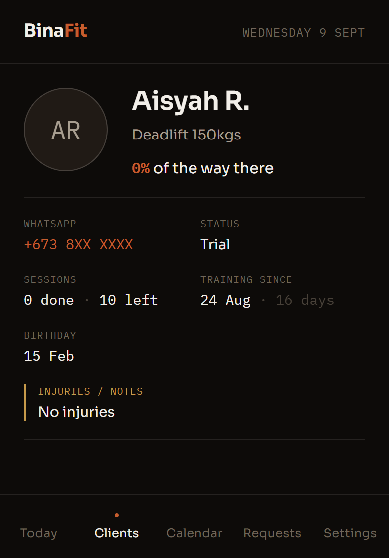 A client page showing number, status, sessions left, training since, birthday and injuries